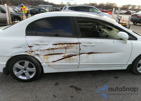 2011 Honda Civic Lx z USA, uszkodzony, nr VIN 19XFA1F5XBE034697